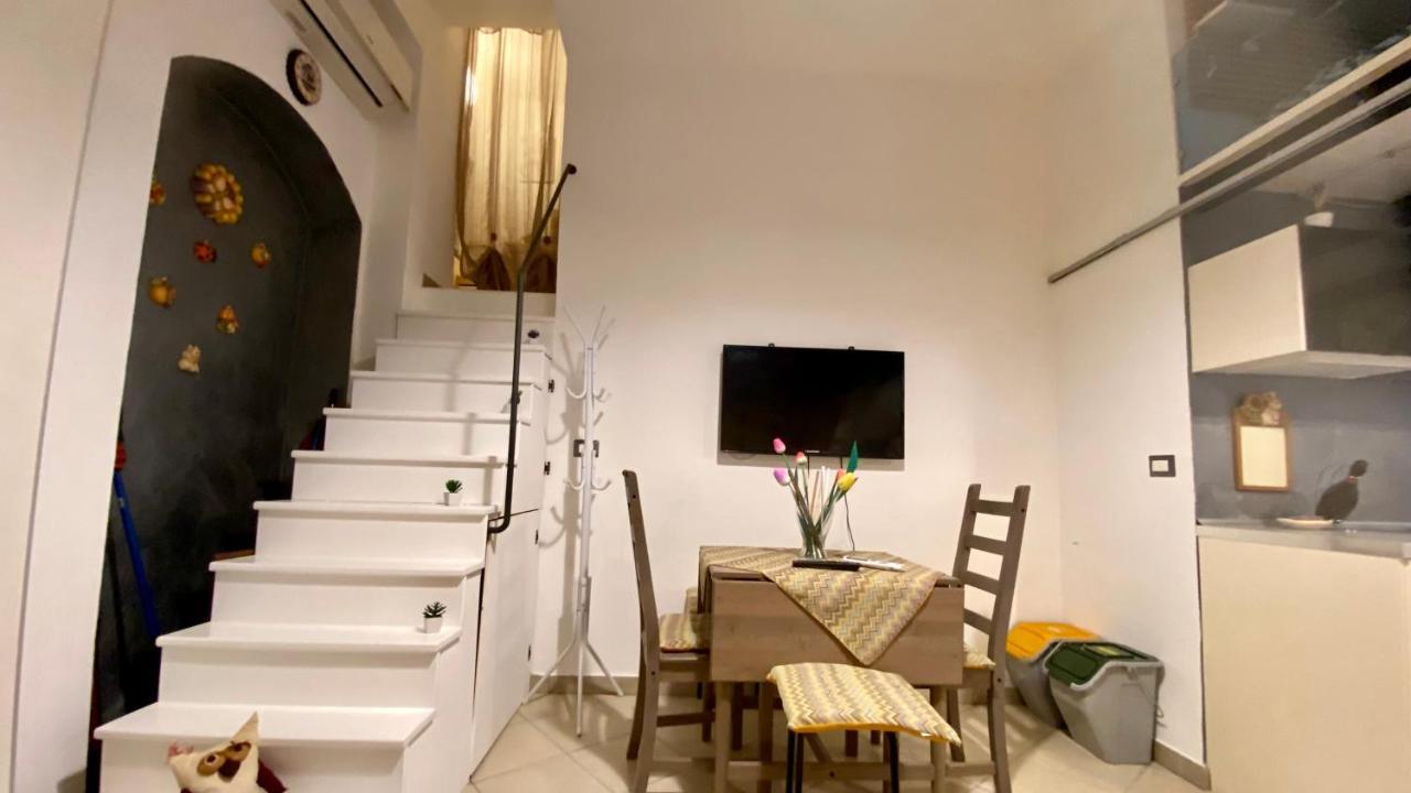 Zeus Charming Apartment Syracuse Екстер'єр фото